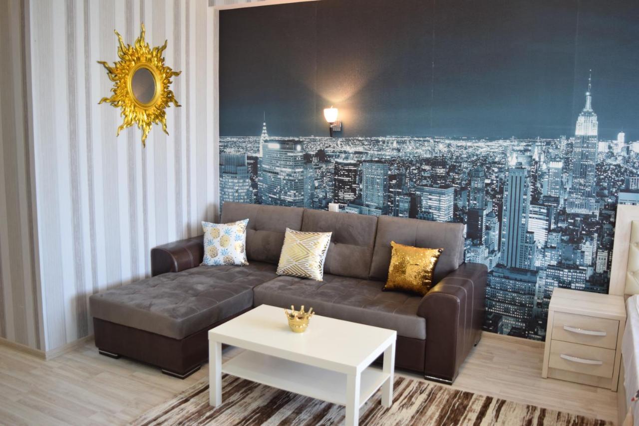 Апартаменты Studio Boutique Бишкек Экстерьер фото